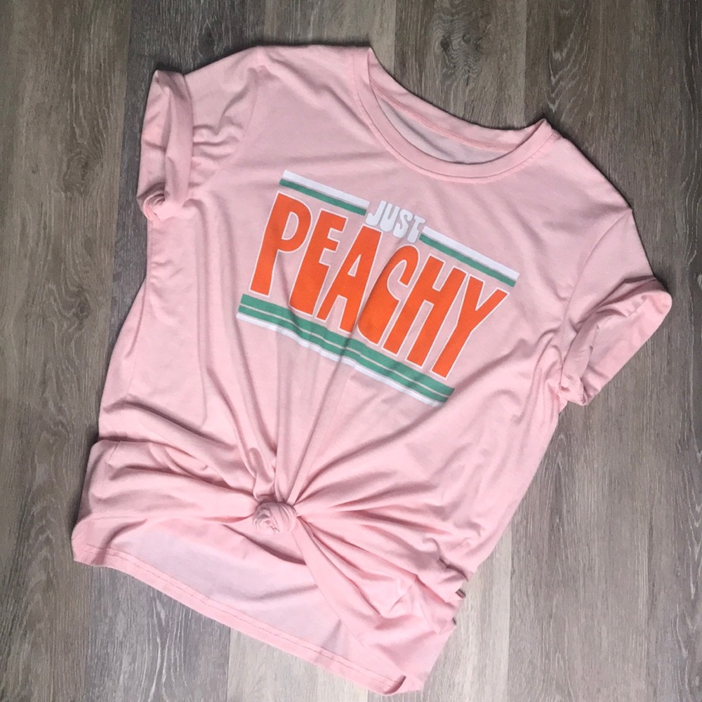 Just Peachy 🍑 Tee Shirt